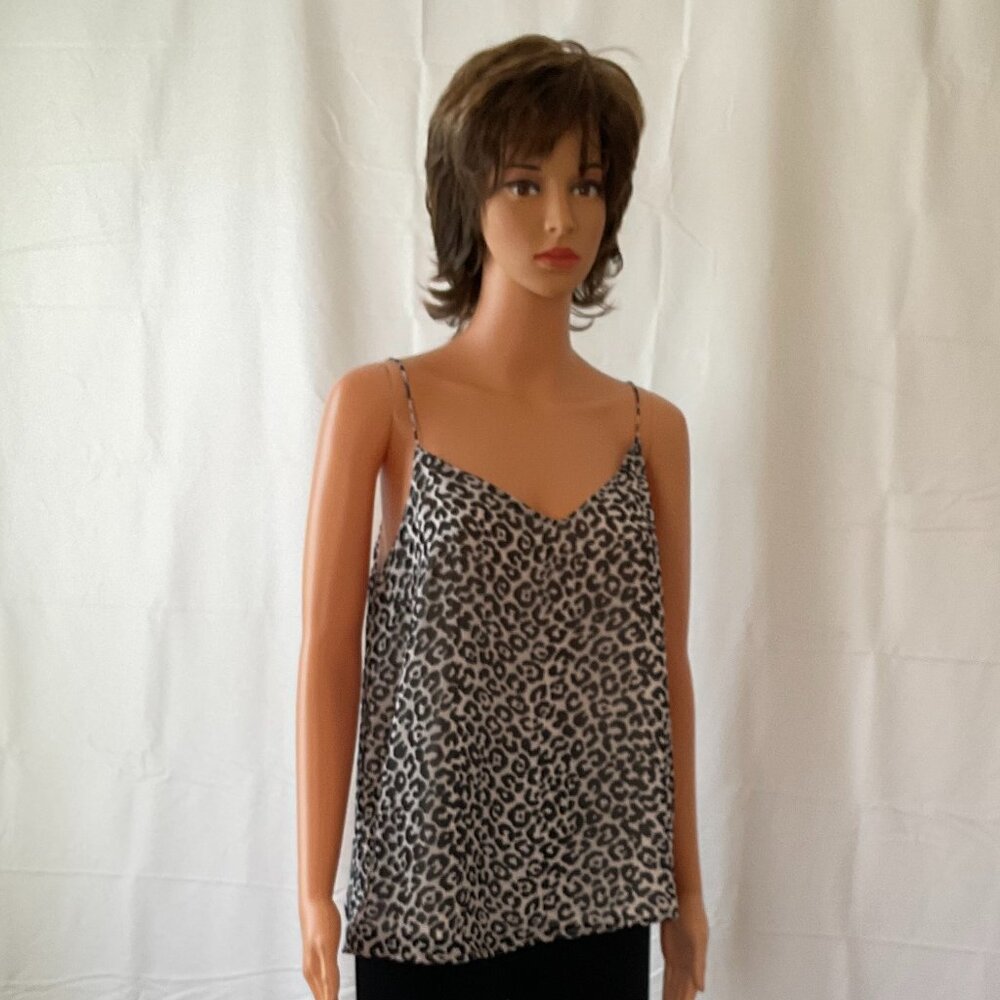 Vince Camuto Animal Print V-Neck Camisole.  Medium (= Size 8 - 10).  Chic